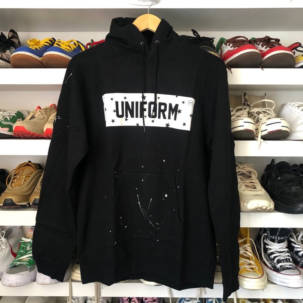UNIFORM EXPERIMENT Drip Star Logo Pullover Hoodie